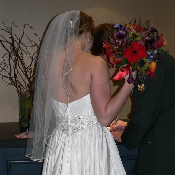 Rhinestone Fingertip Veil - Picture 3 of 10